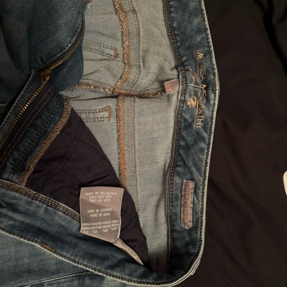 Melissa McCarthy jeans - Picture 2 of 4